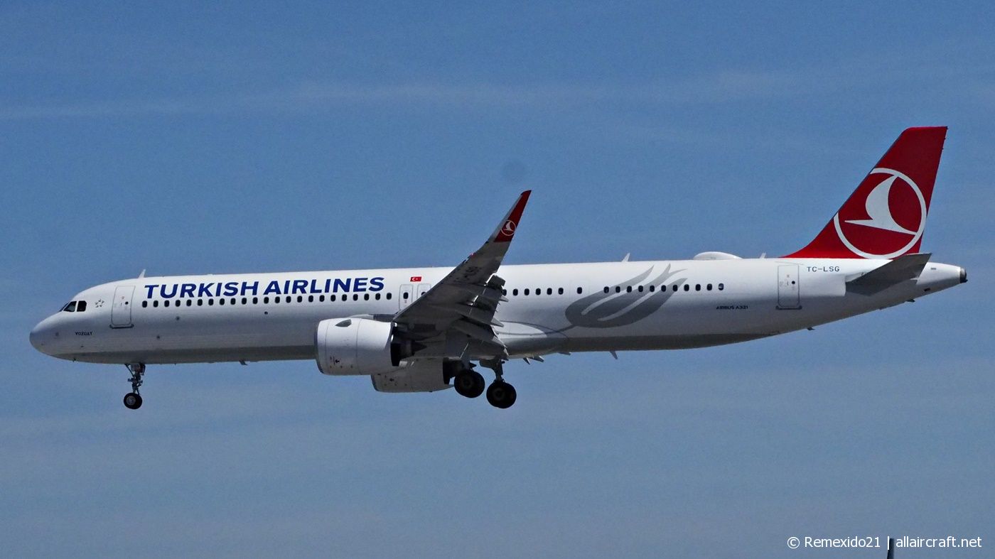 TC-LSG · Airbus A321-271NX · (LIS / LPPT)