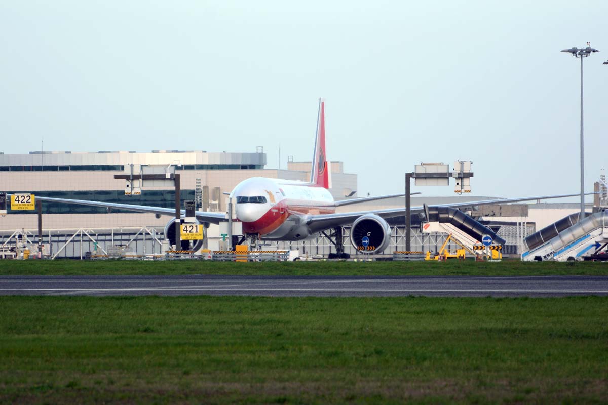 D2-TEH (40806) 2011 Boeing 777-3M2(ER)