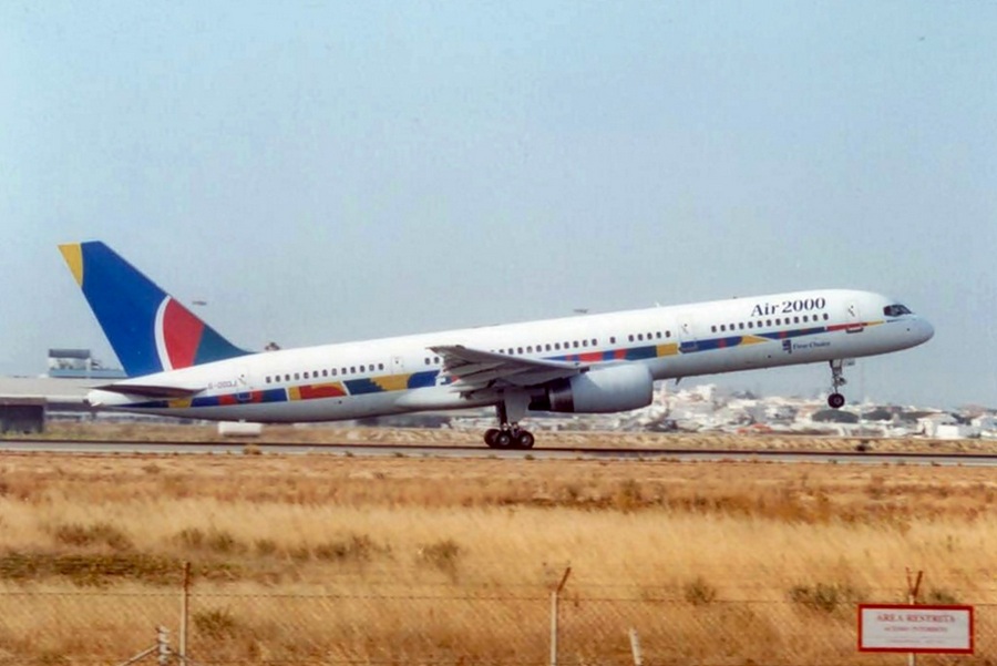 G-OOOJ (24292) 1989 Boeing 757-23A