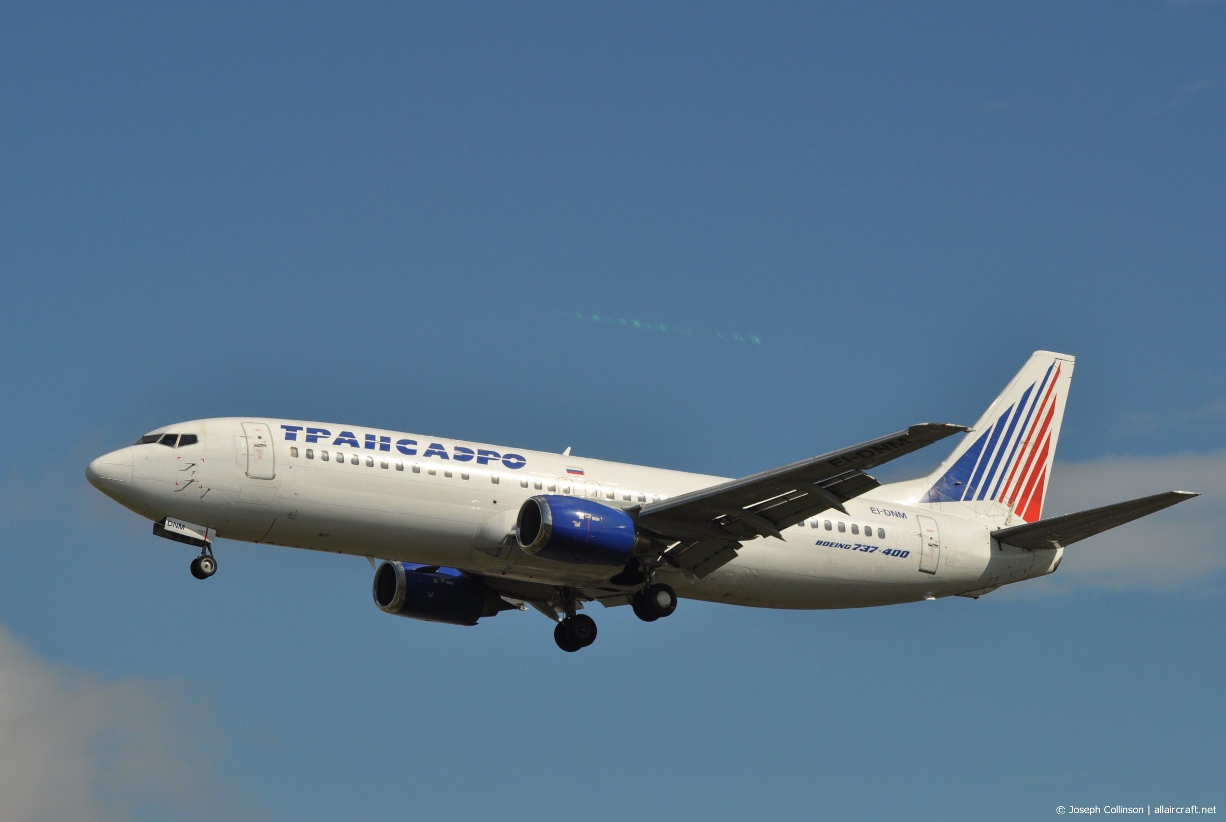 EI-DNM · Boeing 737-4S3 · (LHR / EGLL)