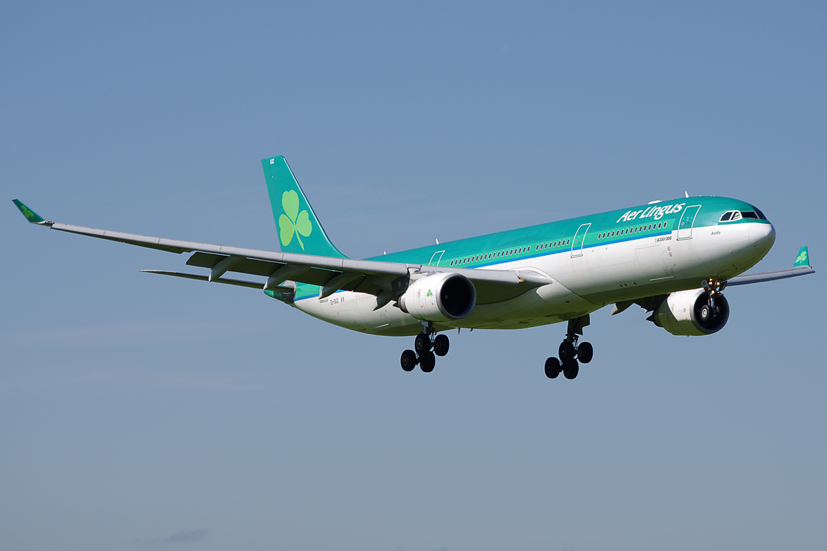 EI-DUZ · Airbus A330-302 · (DUB / EIDW)