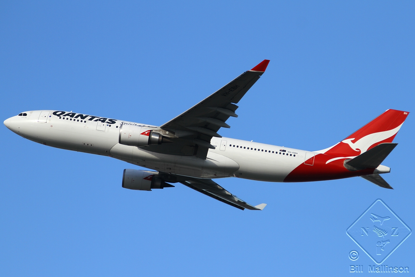 VH-EBH (892) 2007 Airbus A330-203