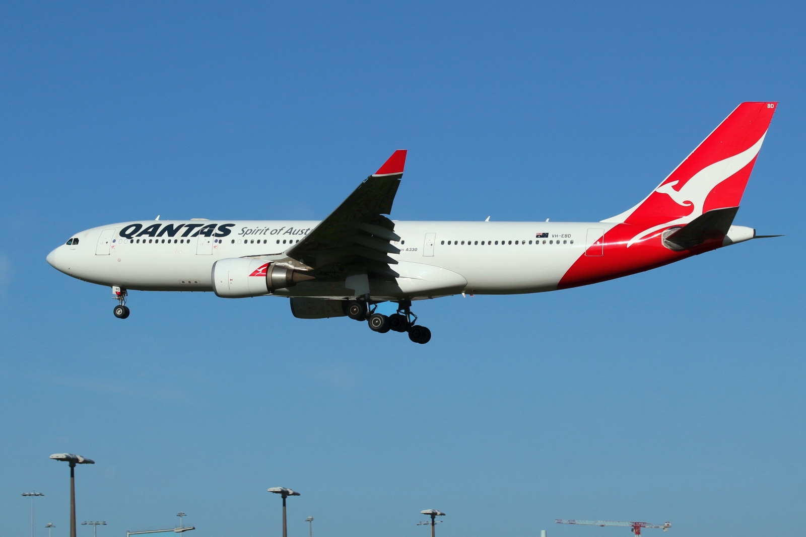 VH-EBD (513) 2003 Airbus A330-201