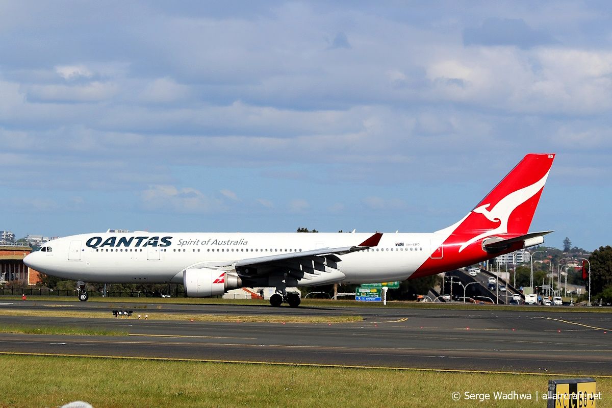 VH-EBQ · Airbus A330-202 · (SYD / YSSY)