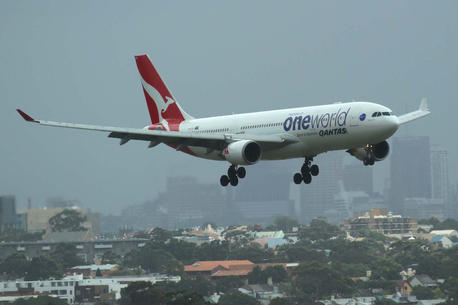 VH-EBV (1365) 2012 Airbus A330-203