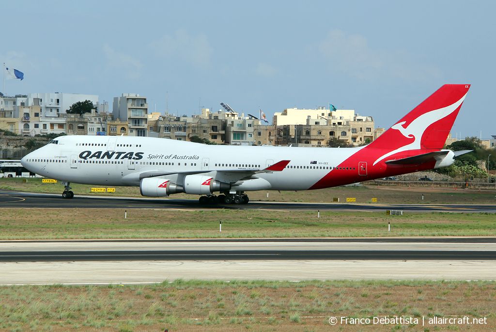 VH-OEE (32909) 2002 Boeing 747-438(ER)