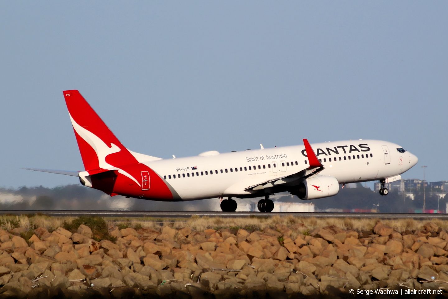 VH-VYE (33993) 2005 Boeing 737-838(WL)