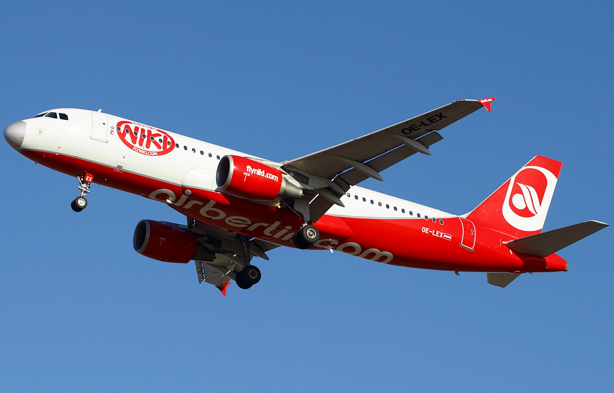 OE-LEX (2867) 2006 Airbus A320-214