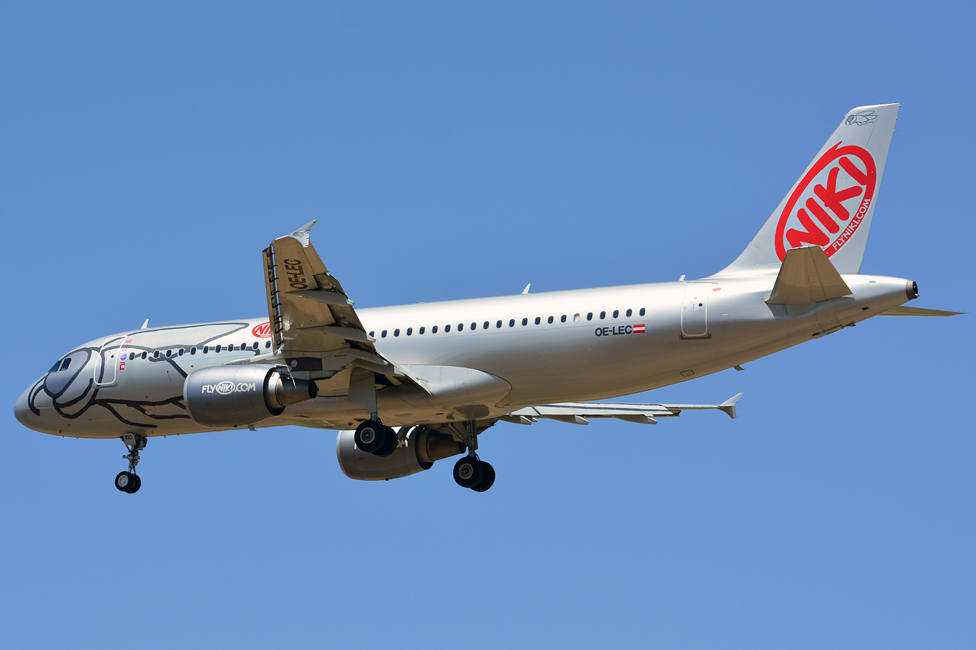 OE-LEC (4316) 2010 Airbus A320-214