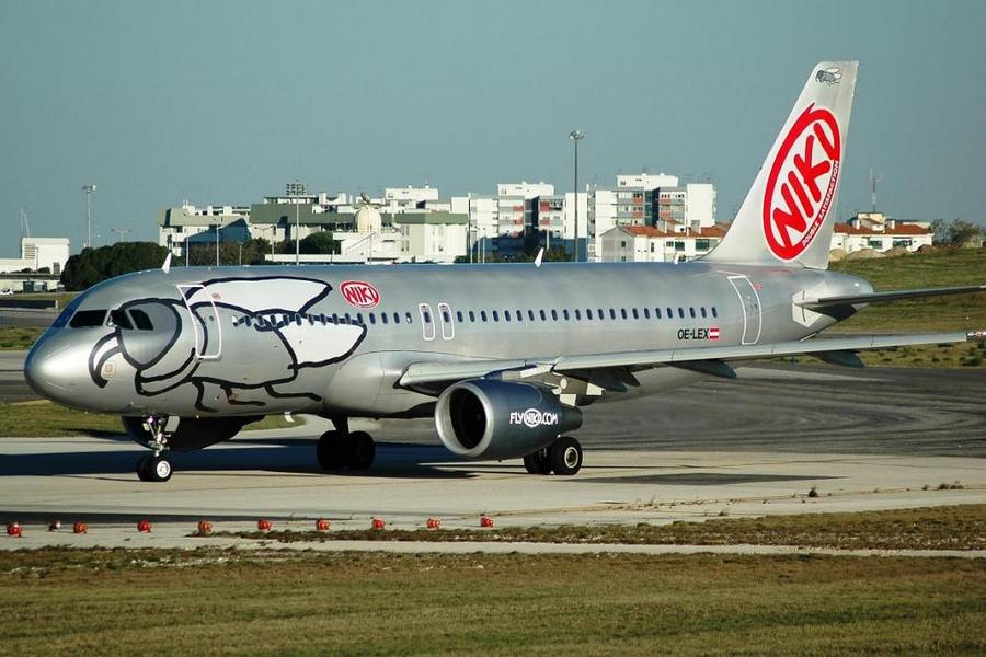 OE-LEX (2867) 2006 Airbus A320-214