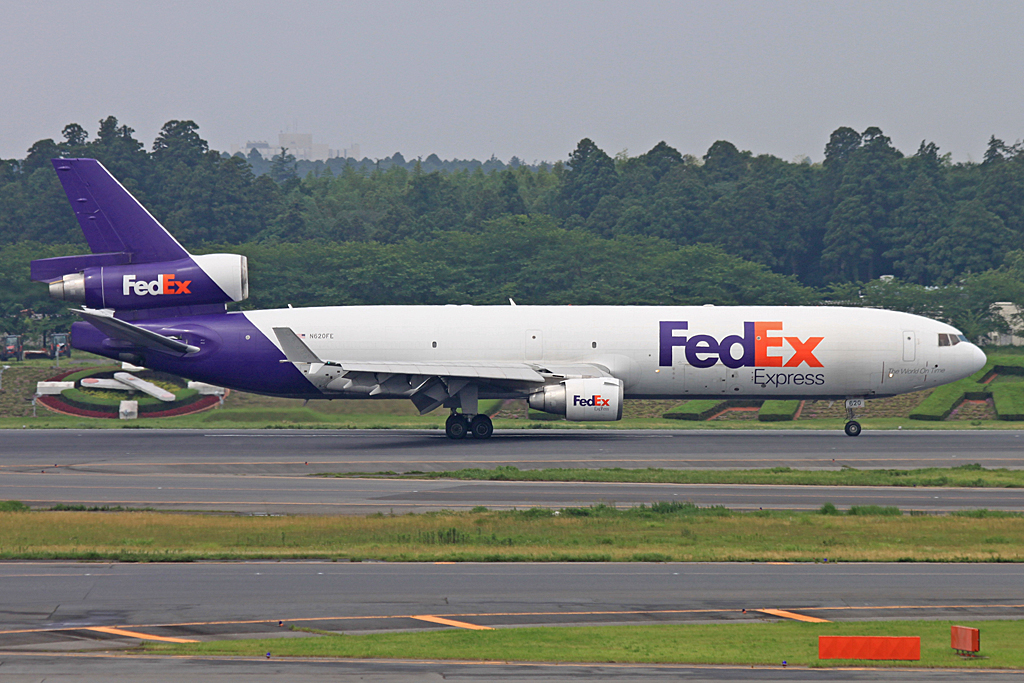 N620FE (48791) 1999 McDonnell Douglas MD-11F