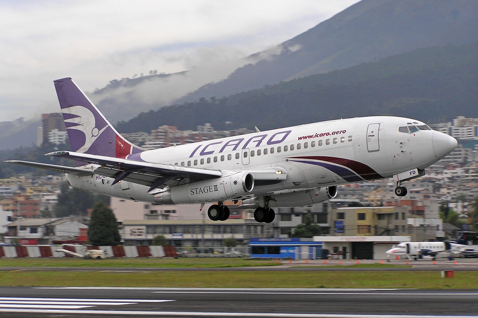 HC-CFD (21801) 1980 Boeing 737-236/Adv