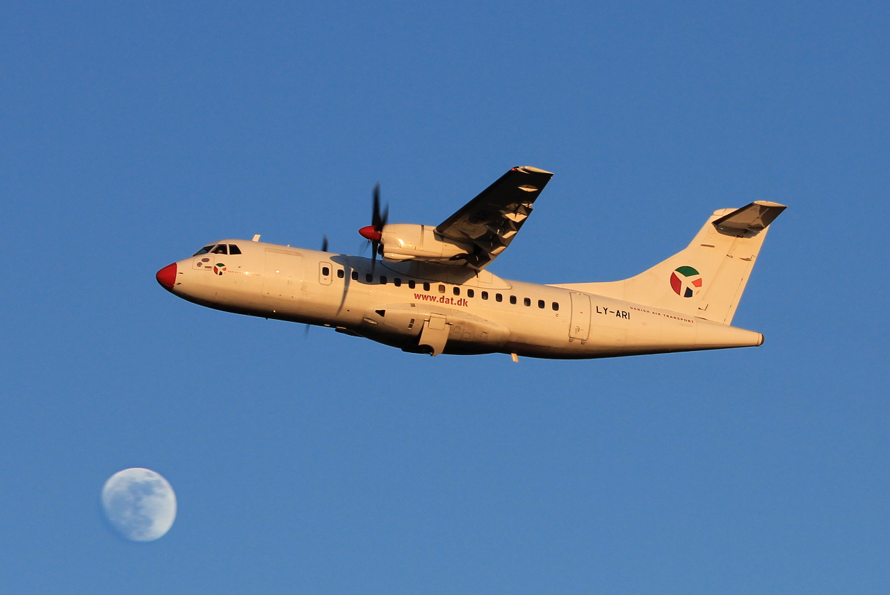 LY-ARI (012A) 1986 ATR-42-300