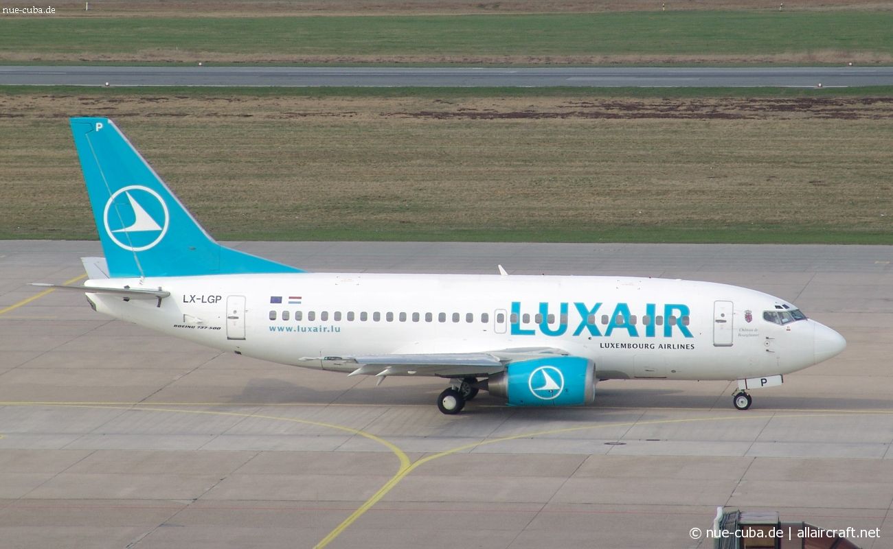 LX-LGP (26439) 1993 Boeing 737-5C9