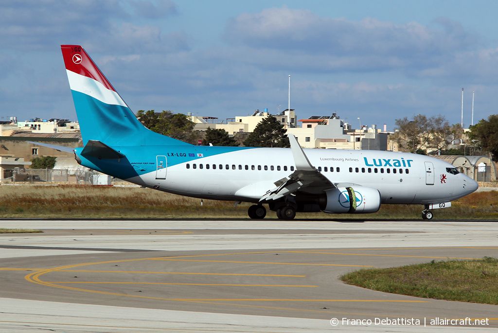 LX-LGQ (33802) 2004 Boeing 737-7C9WL