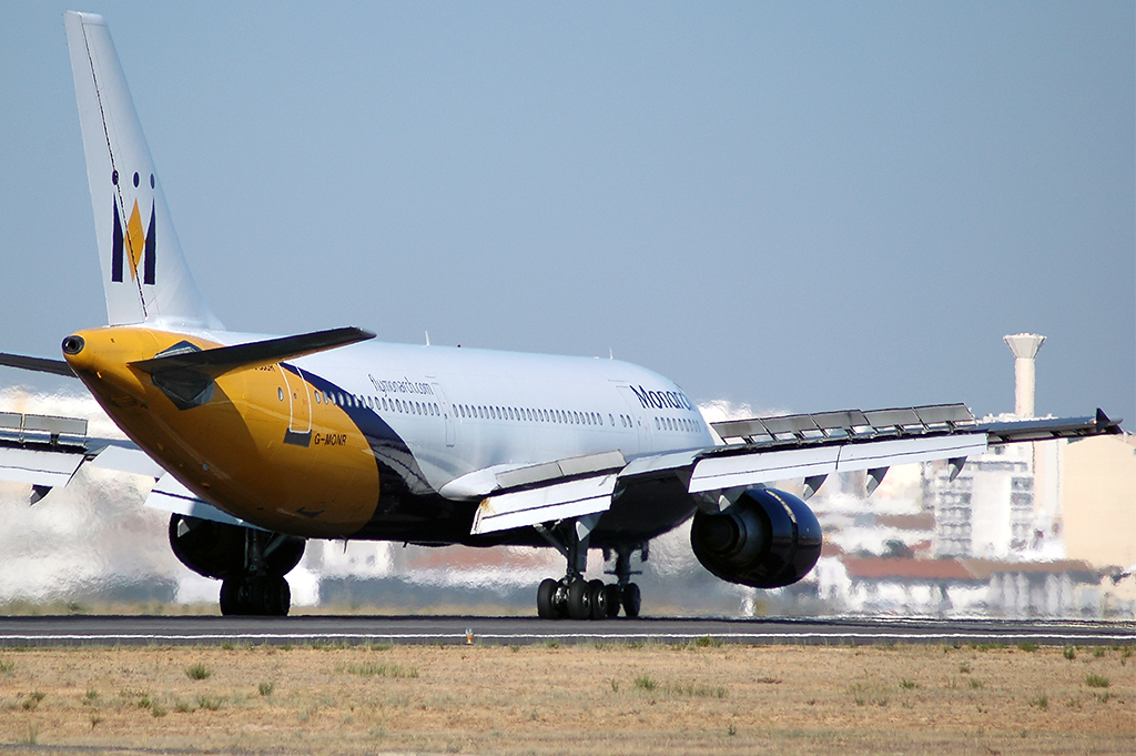 G-MONR · Airbus A300B4-605R · (FAO / LPFR)
