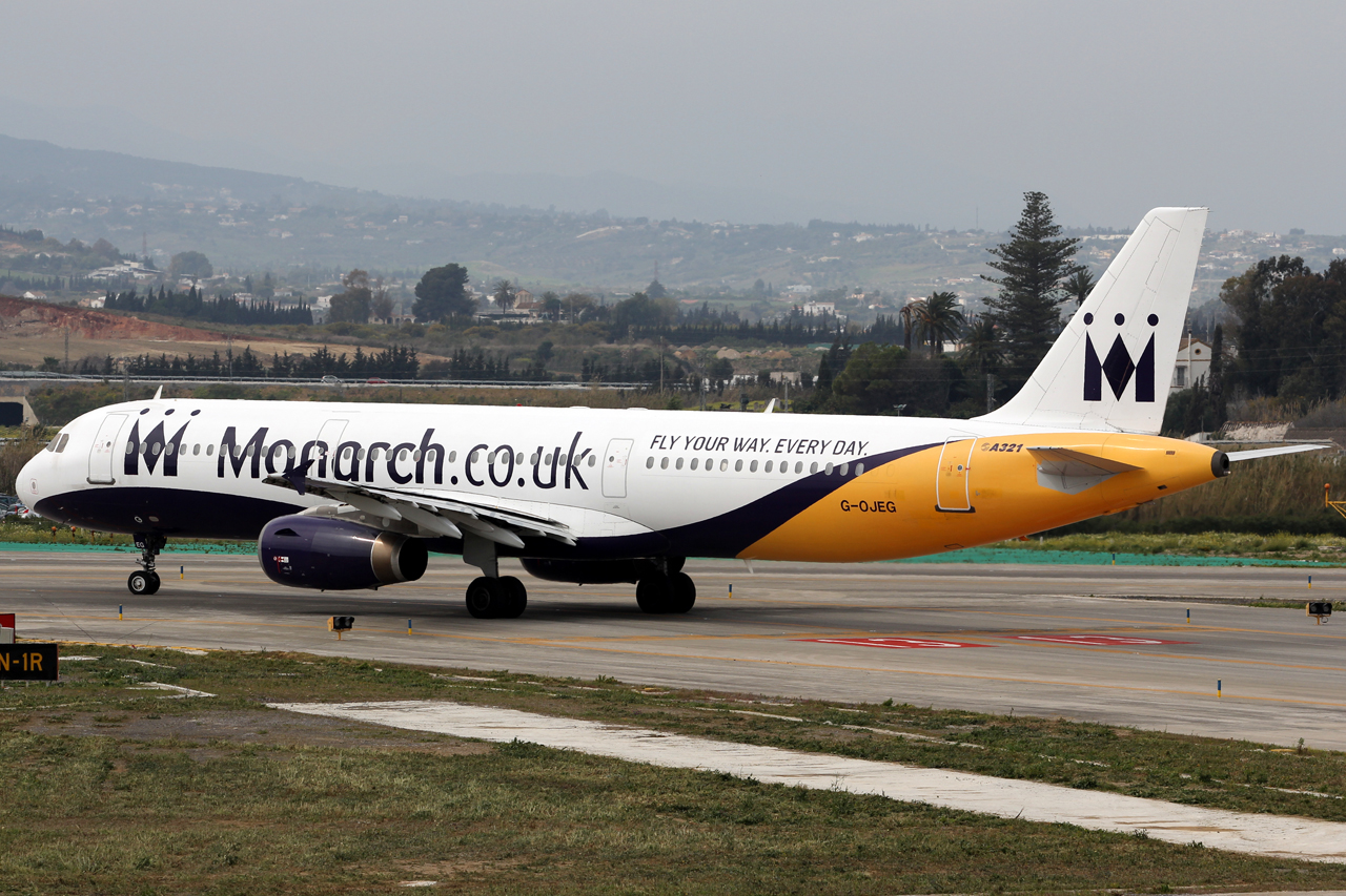 G-OJEG (1015) 1999 Airbus A321-231