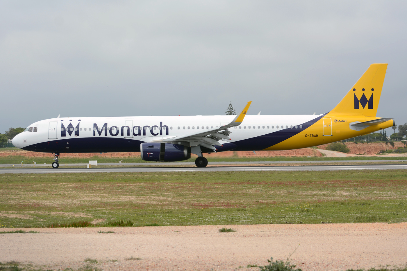 G-ZBAM (6059) 2014 Airbus A321-231 WL