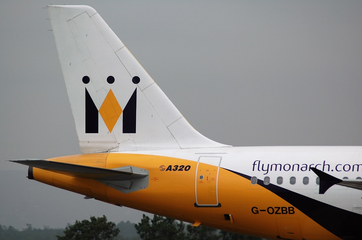 G-OZBB (389) 1992 Airbus A320-212