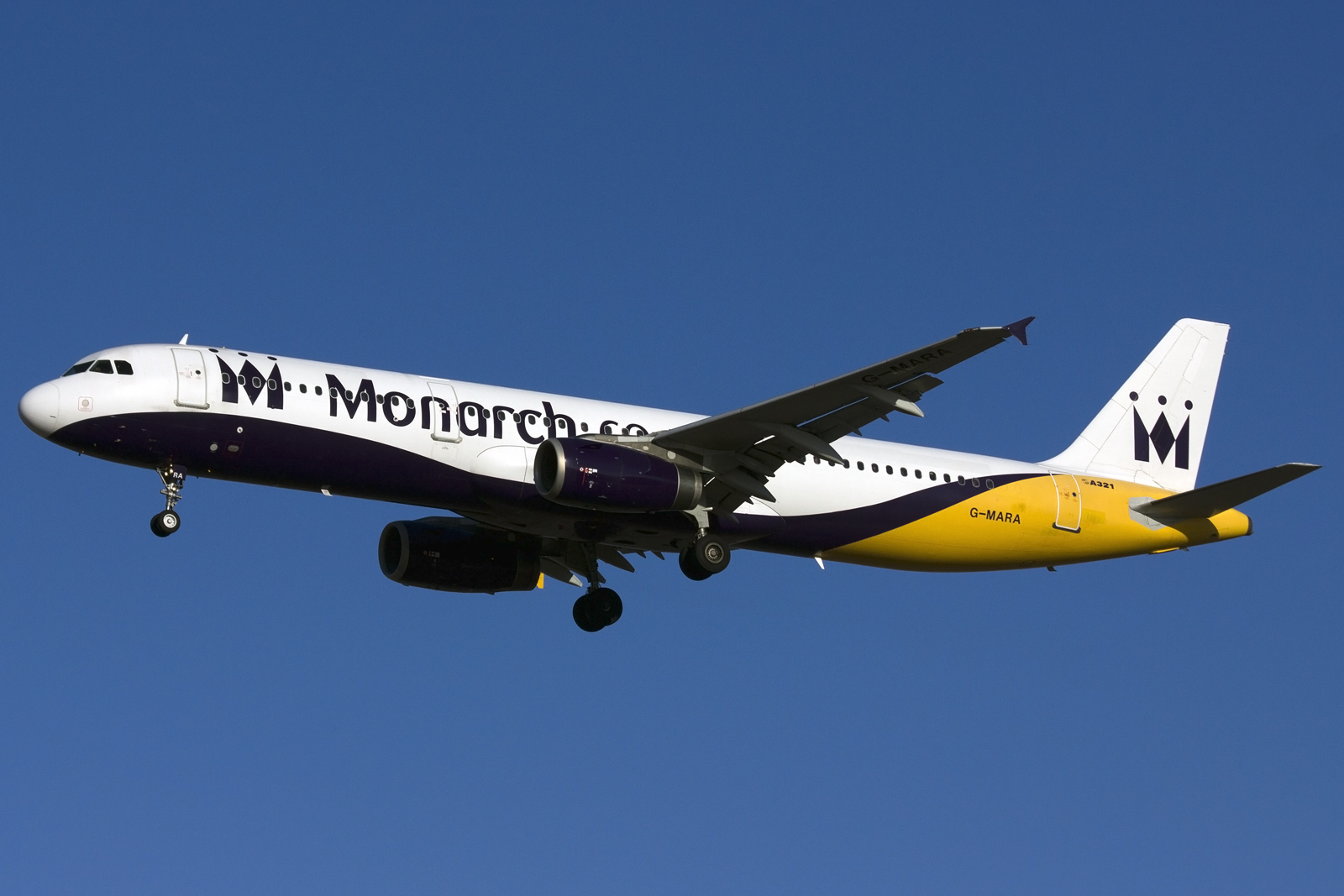 G-MARA (983) 1999 Airbus A321-231