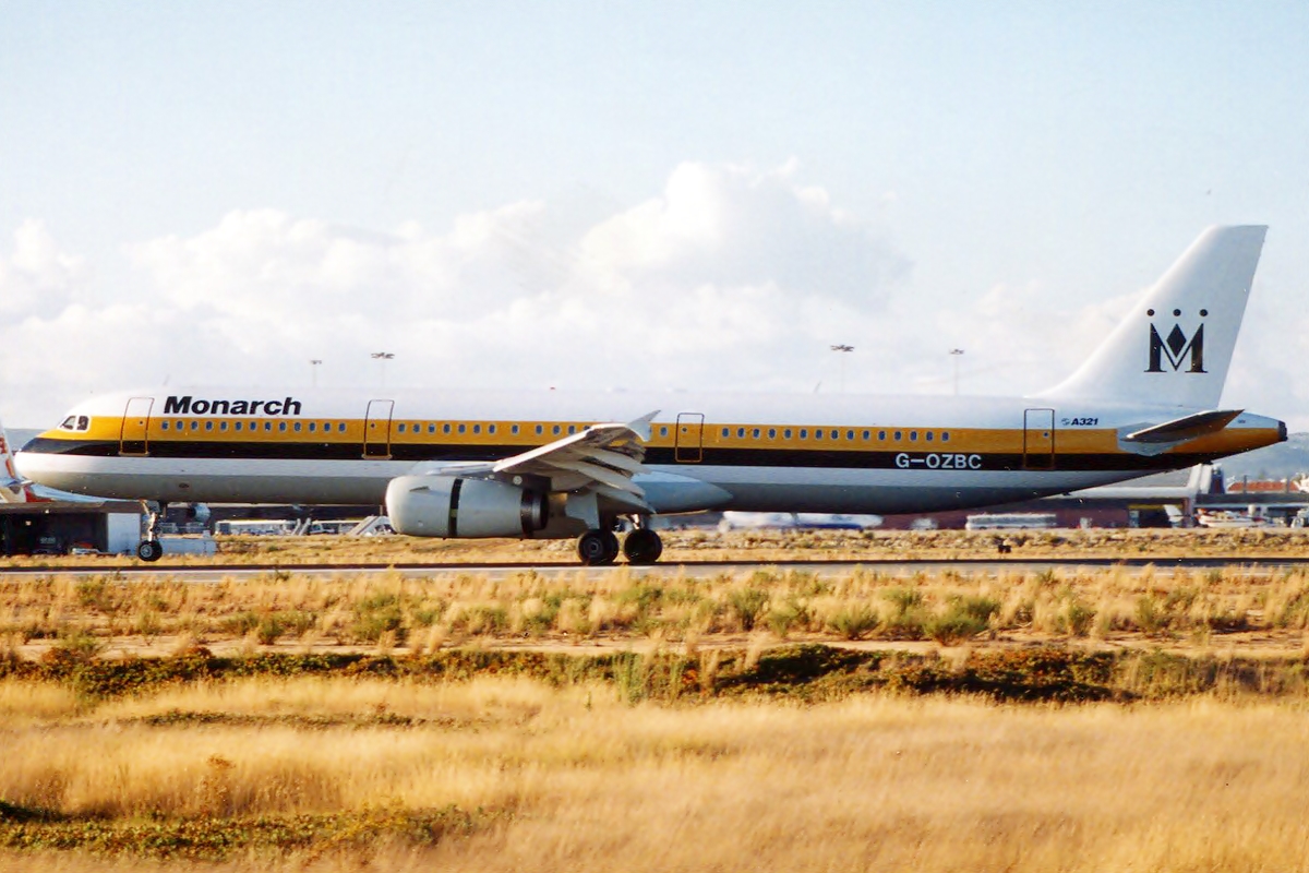 G-OZBC (633) 1996 Airbus A321-231