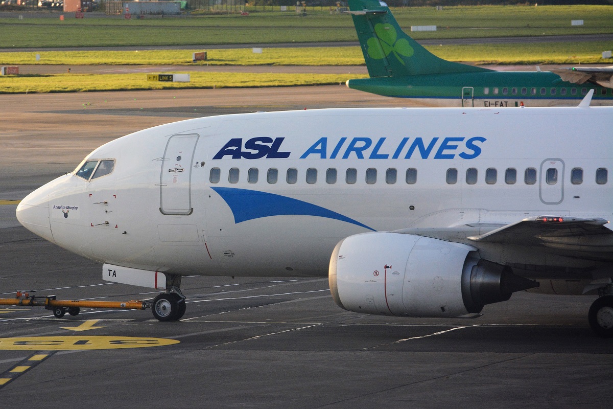EI-STA (29057) 1997 Boeing 737-31S