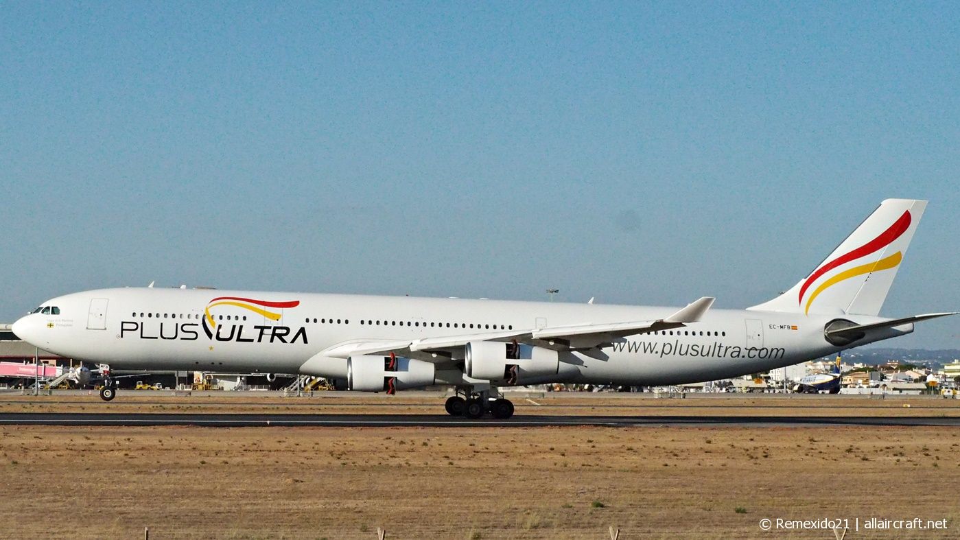 EC-MFB (215) 1998 Airbus A340-313