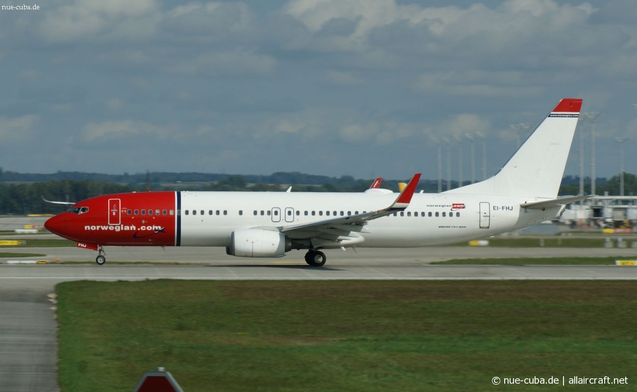 EI-FHJ (42069) 2015 Boeing 737-8JP WL