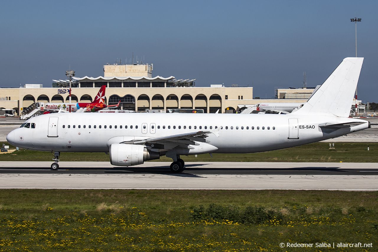 ES-SAO (936) 1998 Airbus A320-214