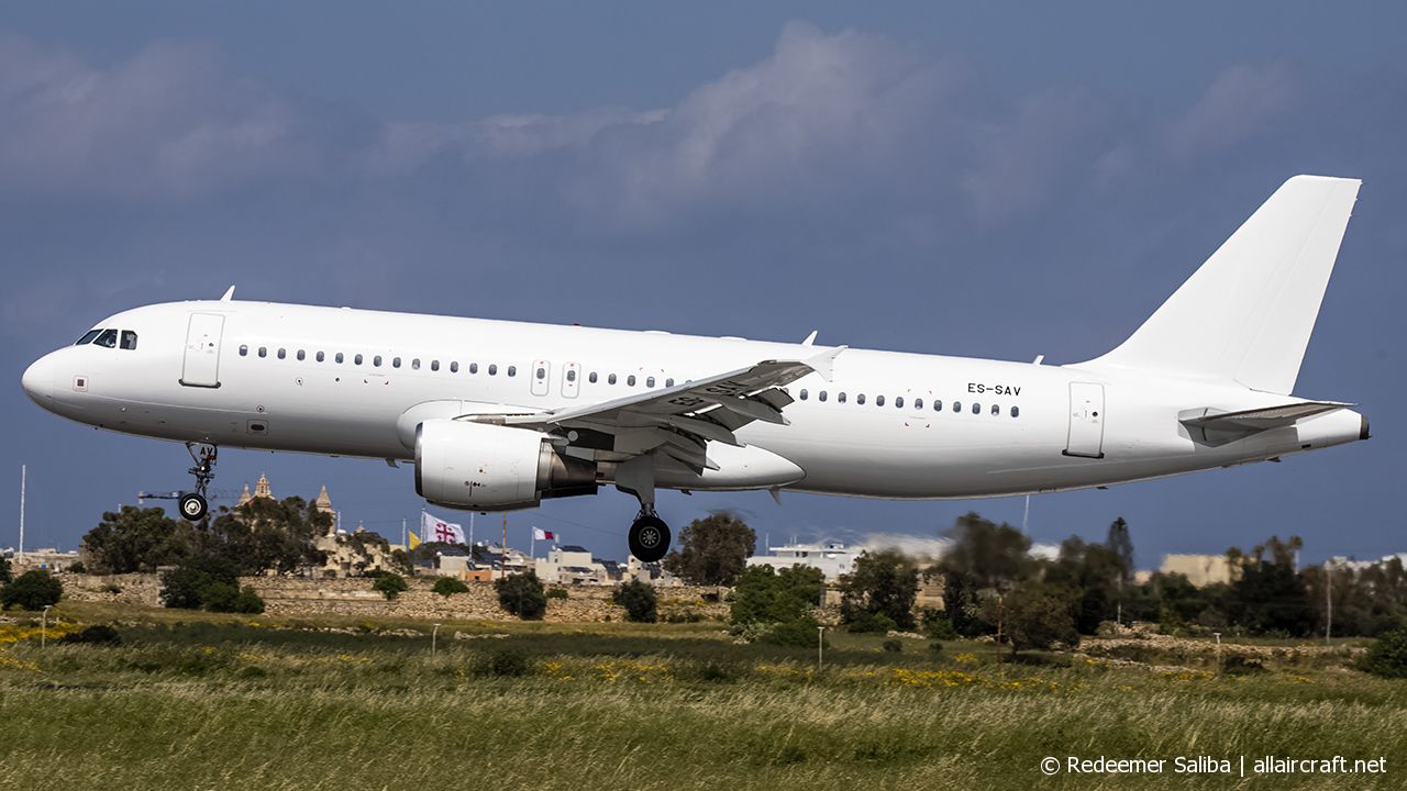 ES-SAV (2123) 2003 Airbus A320-214