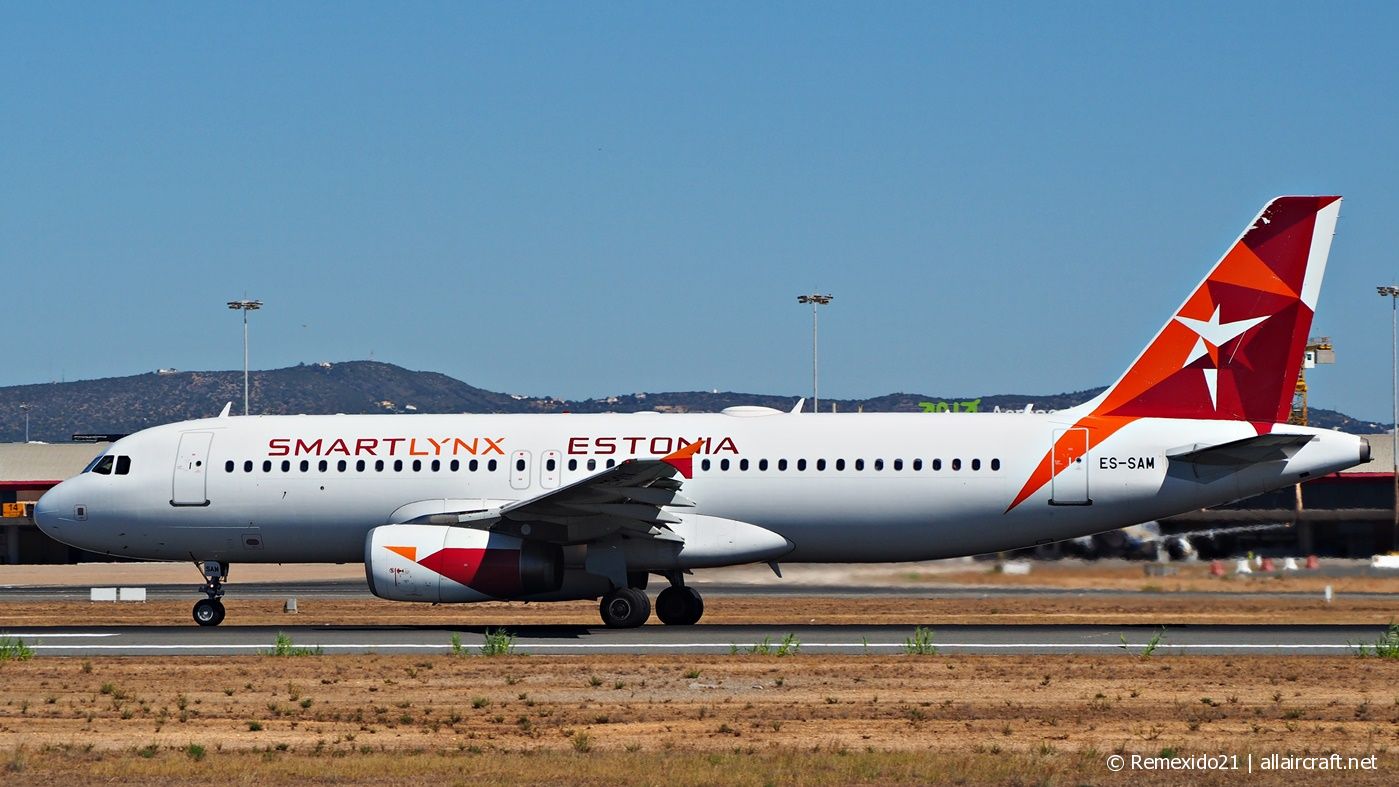 ES-SAM (1896) 2002 Airbus A320-232