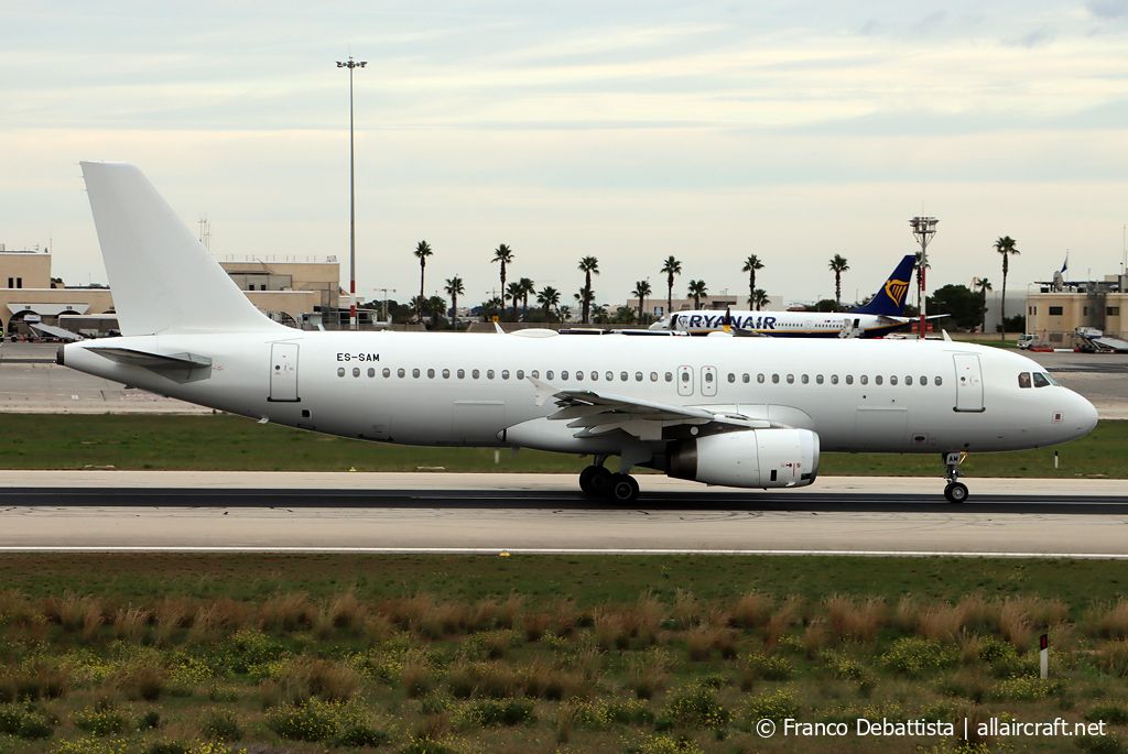 ES-SAM (1896) 2002 Airbus A320-232