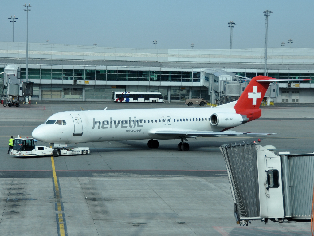 HB-JVF (11466) 1993 Fokker 100