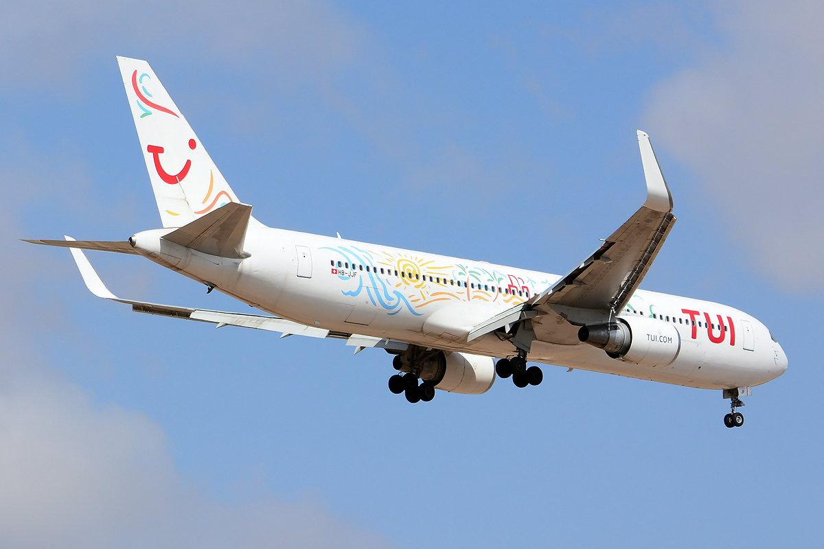 HB-JJF · Boeing 767-316(ER)(WL) · (LPA / GCLP)