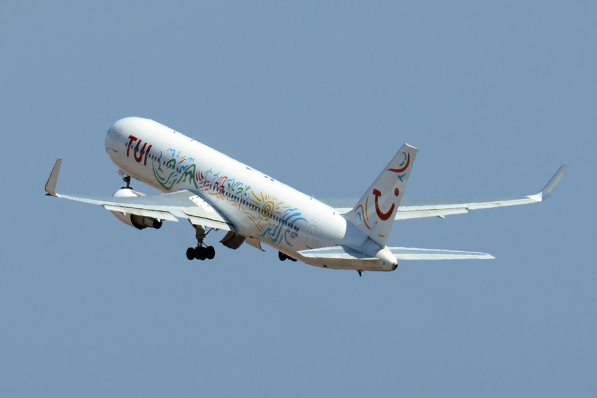 HB-JJF (27613) 1997 Boeing 767-316 ER WL