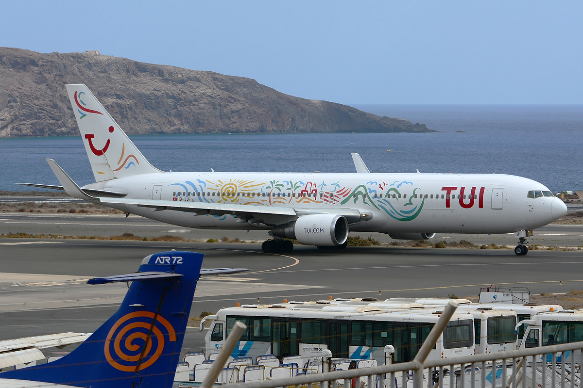 HB-JJF (27613) 1997 Boeing 767-316 ER WL
