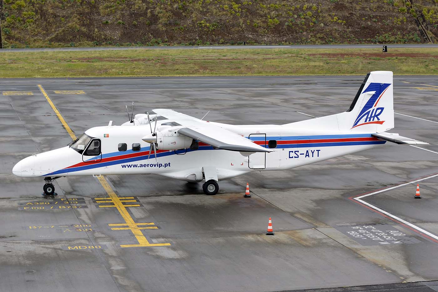 CS-AYT · Dornier Do-228-201 · (FNC / LPMA)