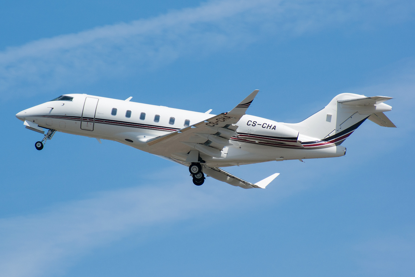 CS-CHA (20544) 2014 Bombardier Challenger 350