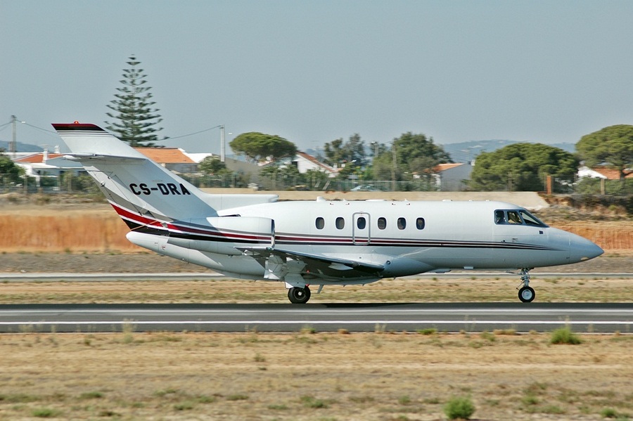 CS-DRA (258686) 2004 Raytheon Hawker 800XP