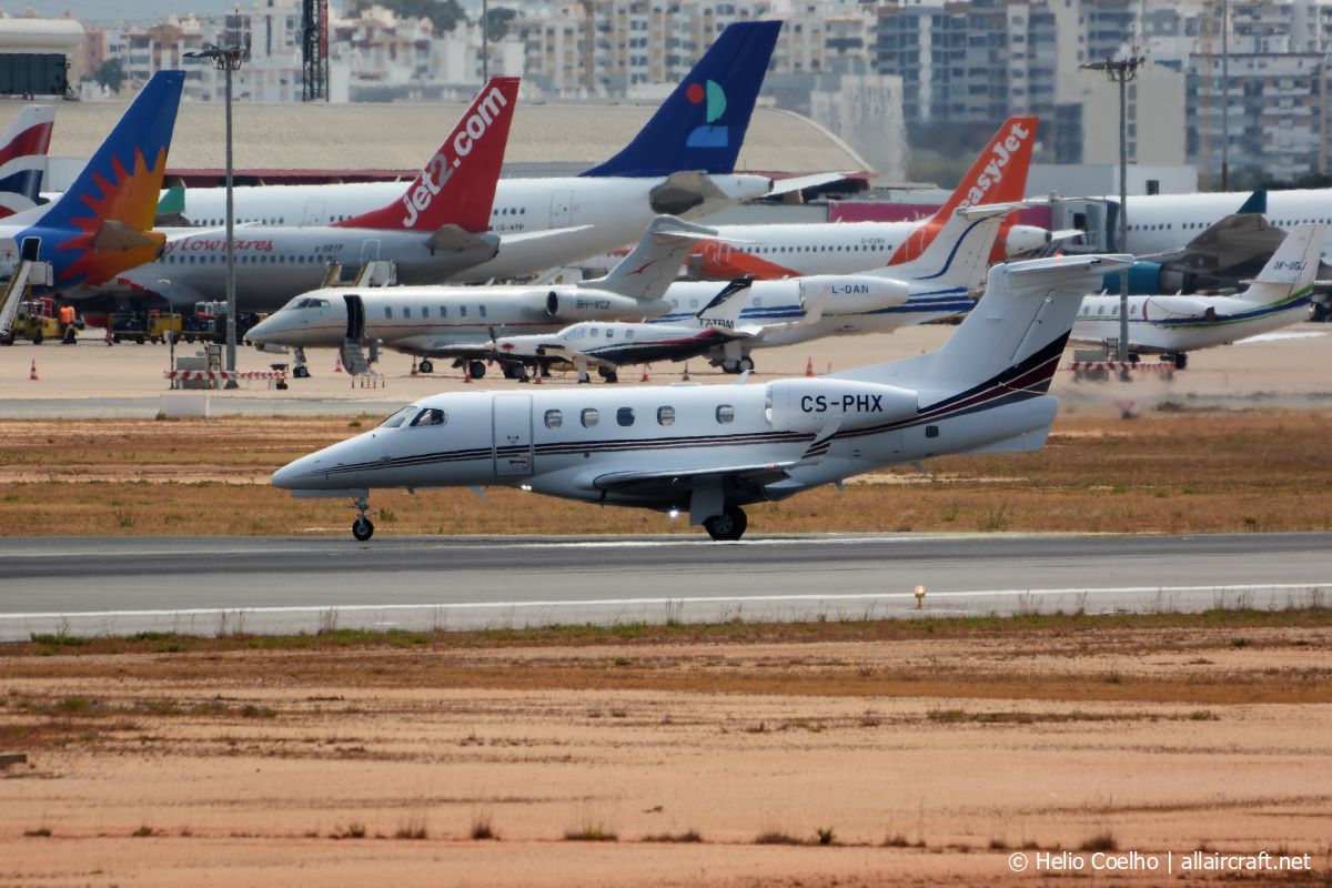 CS-PHX (50500720) Embraer 505 Phenom 300