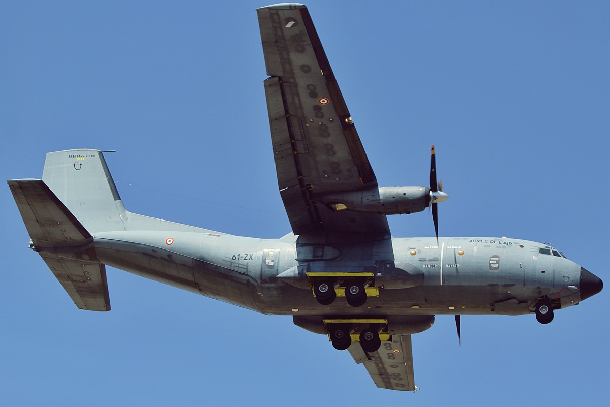 R158 / 61-ZX (158) Transall C-160R
