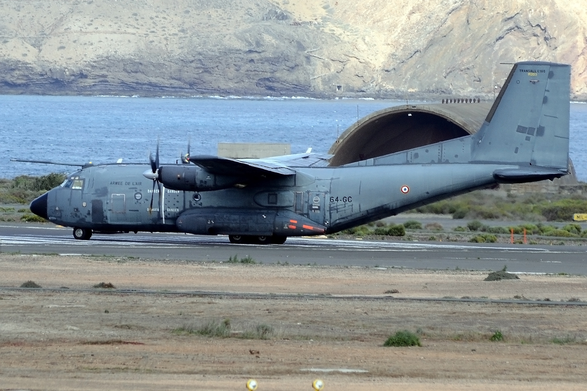 R203 / 64-GC (203) Transall C-160R