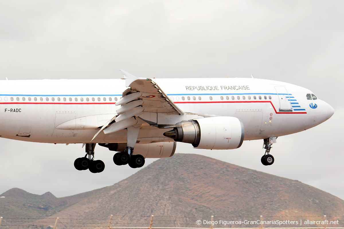 F-RADC (418) 1986 Airbus A310-304