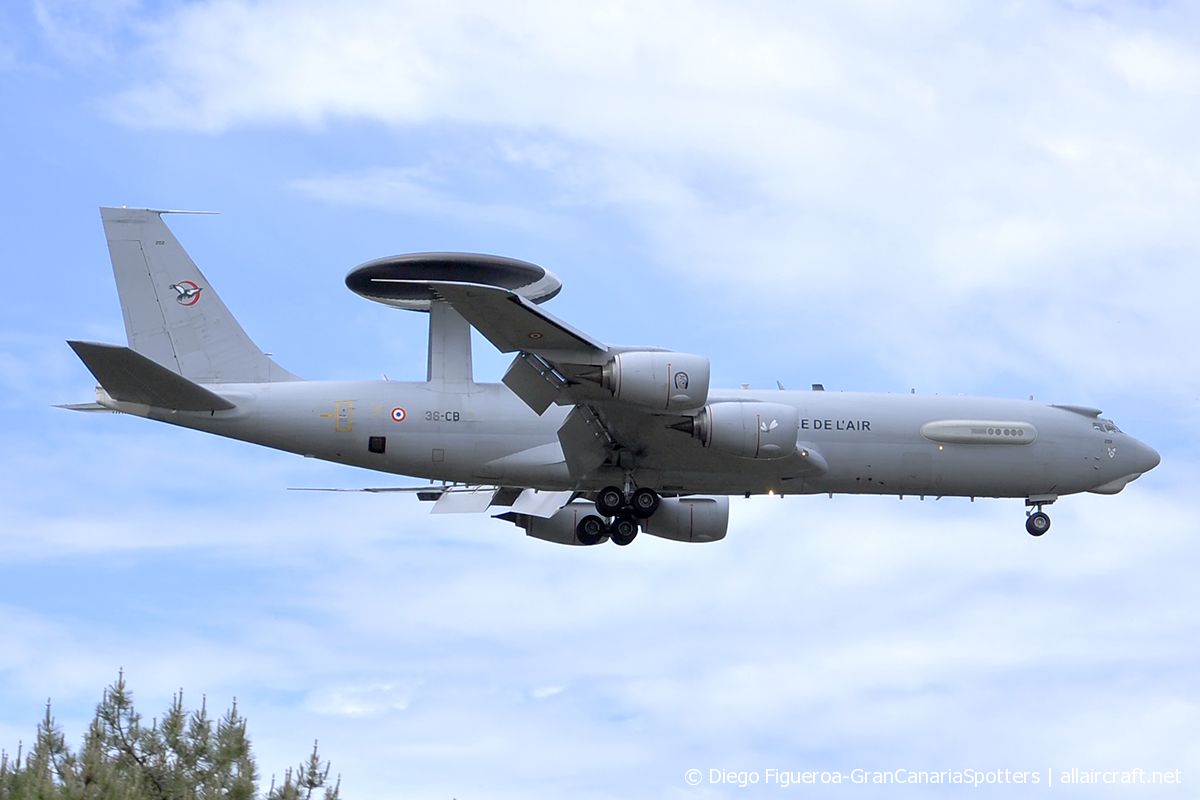 202 36-CB (24116) 1990 Boeing E-3F Sentry