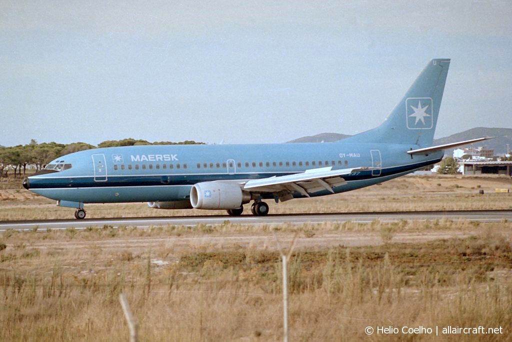 OY-MAU (27925) 1995 Boeing 737-3L9