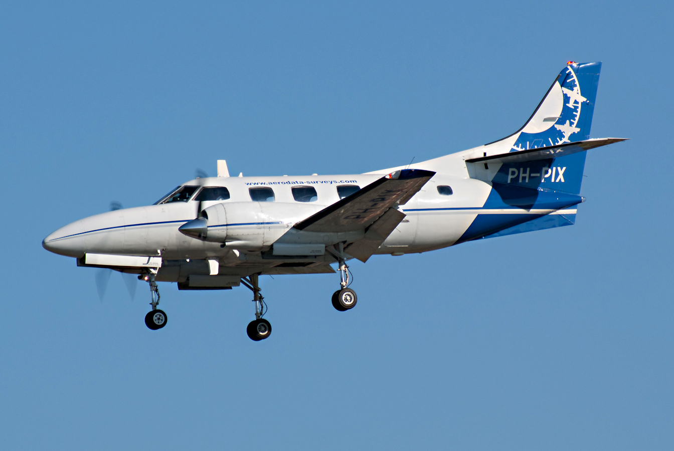 PH-PIX · Swearingen SA-226T Merlin III · (OPO / LPPR)