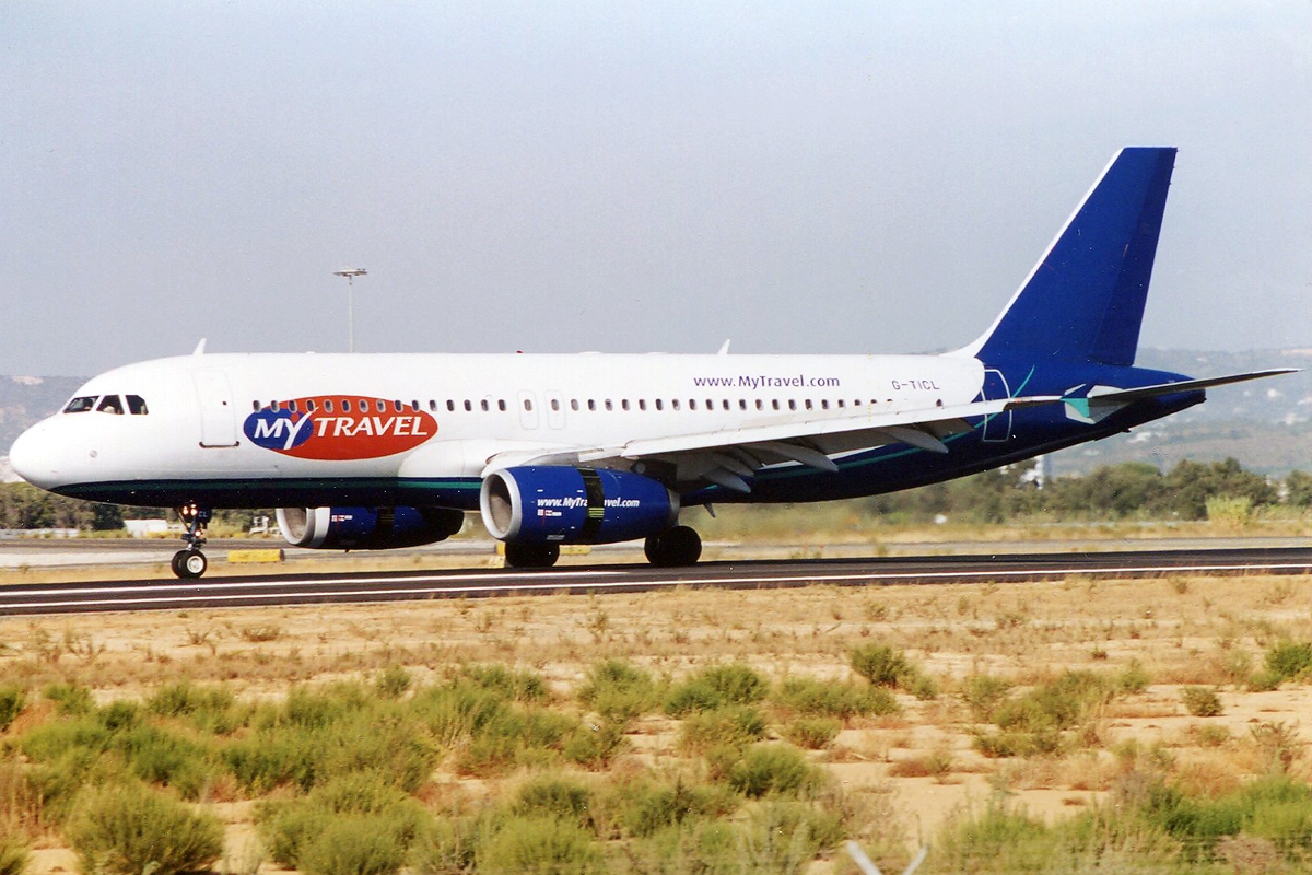G-TICL · Airbus A320-231 · (FAO / LPFR)