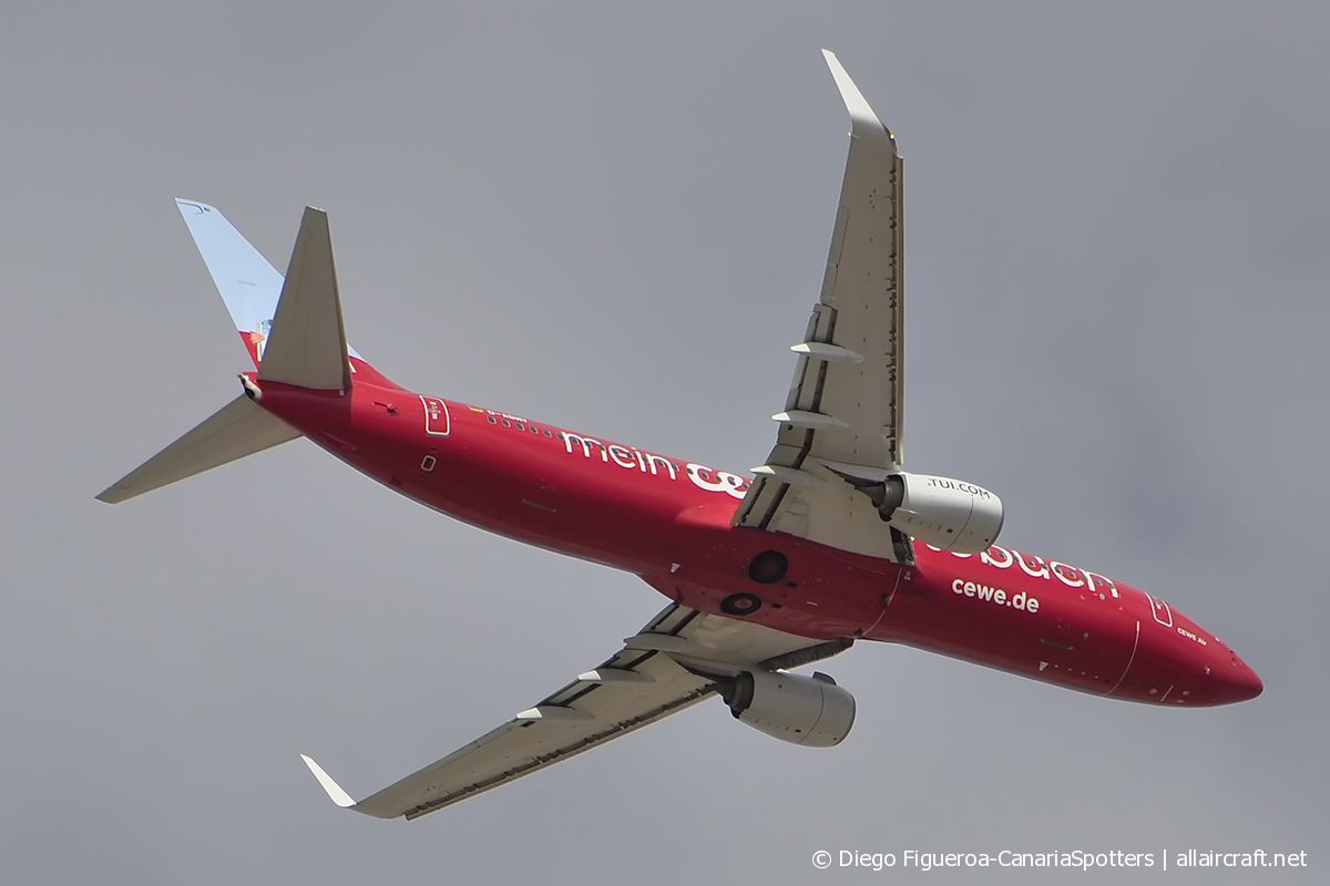 D-ABMV (37785) 2013 Boeing 737-86J(WL)