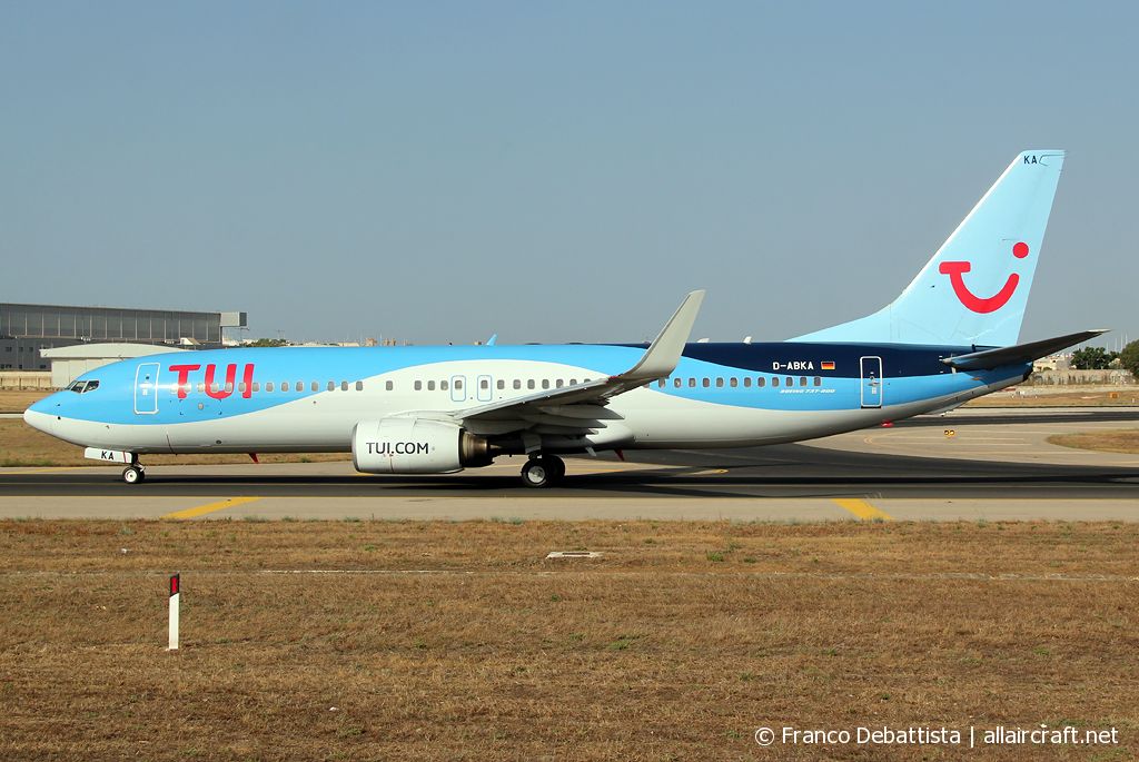 D-ABKA (29329) 1999 Boeing 737-82R WL