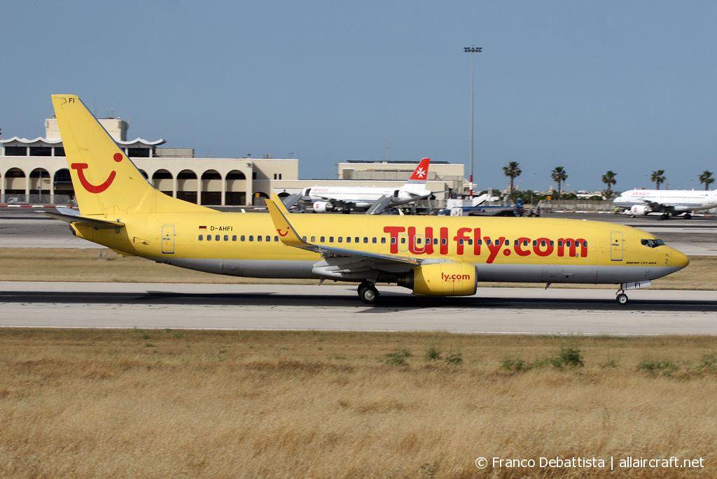 D-AHFI (27984) 1999 Boeing 737-8K5(WL)